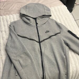 Nike Heather Gray Tech Fleece Hoodie